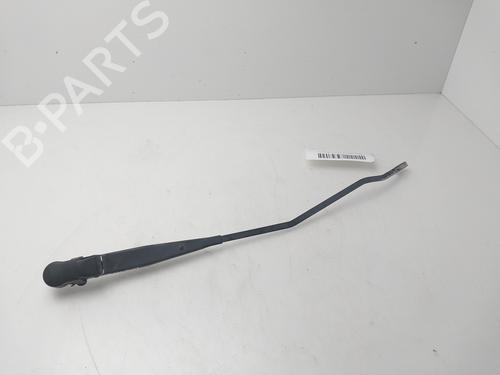 Used Front windshield wiper arm JEEP GRAND CHEROKEE I (ZJ, ZG) 2.5 TD 4x4 (Z) (115 hp) 32014106