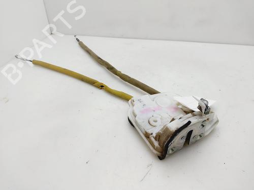 Fechadura trás direita MAZDA 2 (DE_, DH_) 1.4 MZR-CD (68 hp) 31307326