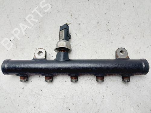 Used Injection rail Injection rail PEUGEOT 407 (6D_) 2.0 (6DRFNB, 6DRFNE) (136 hp) 40022056 40022056