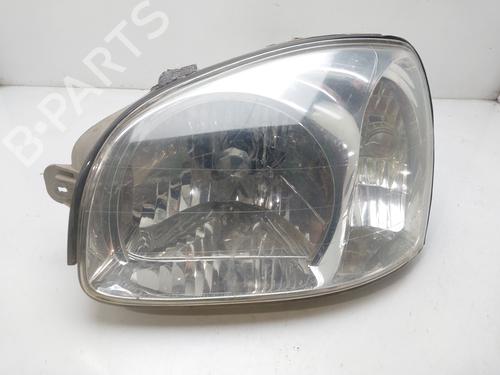 Used Left headlight HYUNDAI SANTA FÉ I (SM) 2.0 CRDi 4x4 (113 hp) 16311591
