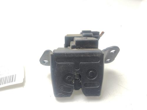 Bagklap lås HYUNDAI i30 (FD) [2007-2012]  30628275