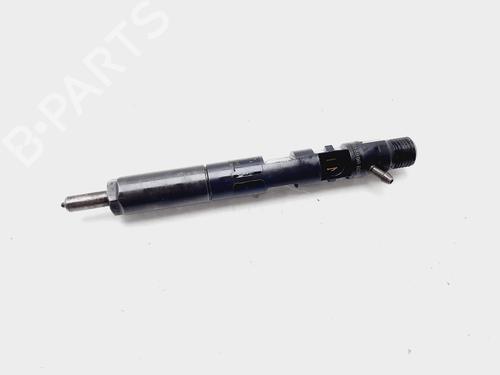 Used Injector RENAULT MEGANE II (BM0/1_, CM0/1_) 1.5 dCi (BM02, BM13, BM2A, CM02, CM13) (101 hp) 21838453