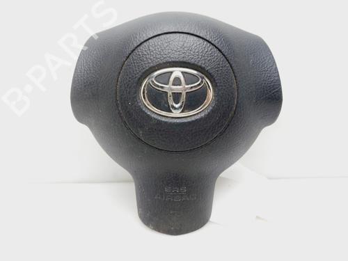 Used Driver airbag TOYOTA RAV 4 II (_A2_) [2000-2005]  29763662