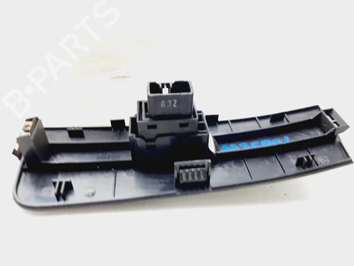 Right front window switch HYUNDAI MATRIX (FC) 1.5 CRDi | BP21215832I26 