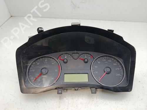Compteur de vitesse FIAT STILO (192_) 1.9 JTD (192_XE1A) (115 hp) 32360631