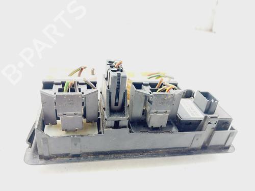 Left front window switch MERCEDES-BENZ VITO Van (W638) 112 CDI 2.2 (638.094) | BP21063303I27 