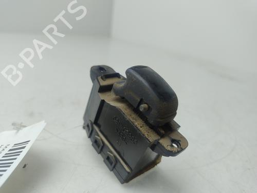 Used Right rear window switch HYUNDAI SANTA FÉ I (SM) 2.0 CRDi 4x4 (113 hp) 27627430