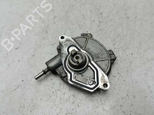 Used Vacuum pump MERCEDES-BENZ B-CLASS Sports Tourer (W245) [2005-2011]  31369885