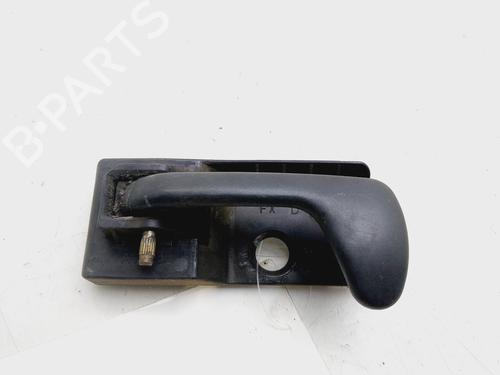 Used Front right interior door handle FIAT PUNTO (176_) 1.7 TD (176AT) (63 hp) 22383577