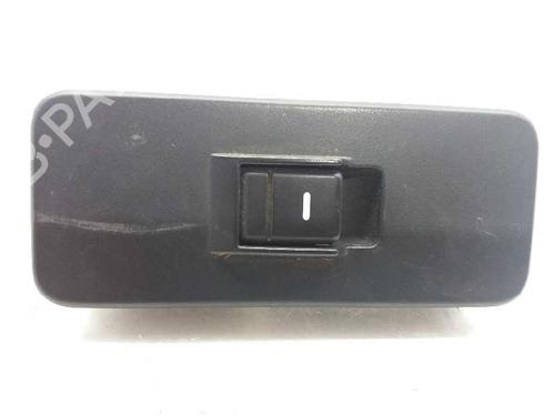 Used Right front window switch LAND ROVER DISCOVERY III (L319) 2.7 TD 4x4 (190 hp) 12398470