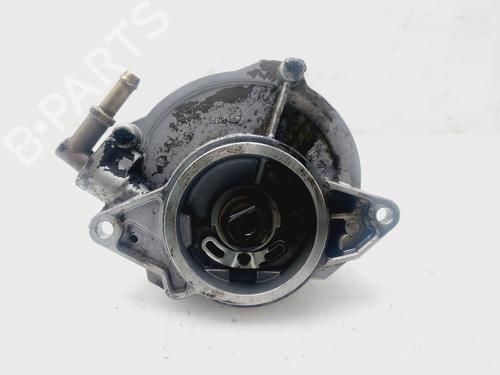 Used Vacuum pump AUDI A5 (8T3) 3.0 TDI quattro (240 hp) 25925053