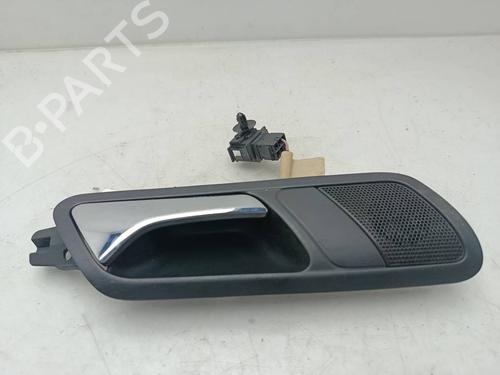 Used Rear right interior door handle Rear right interior door handle 39463023 39463023