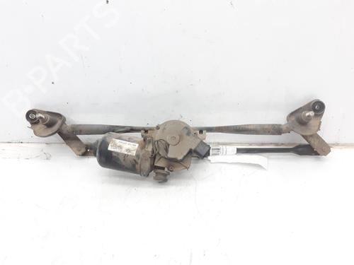 Used Front wiper motor KIA CERATO I Saloon (LD) 2.0 (143 hp) 7174123
