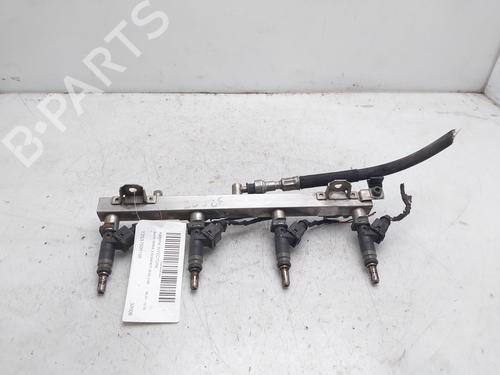 Used Injection rail BMW 3 Compact (E46) 316 ti (115 hp) 16643995