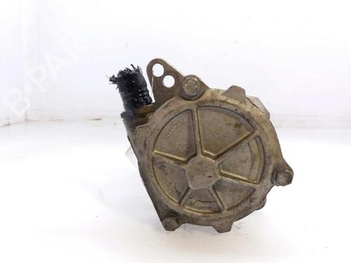 Used Vacuum pump BMW 3 (E46) 320 d (136 hp) 2878191