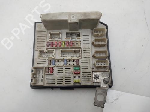 Used Fuse box Fuse box RENAULT GRAND SCÉNIC II (JM0/1_) 1.5 dCi (JM1E) (106 hp) 33605190 33605190