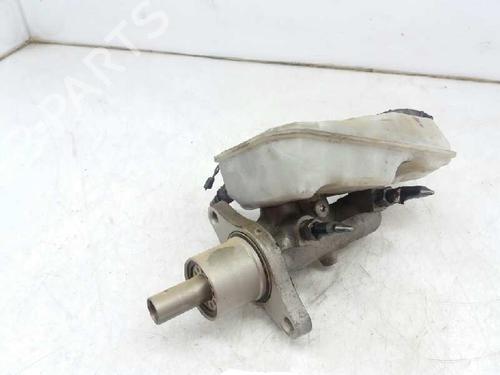Used Brake master cylinder FORD FOCUS II (DA_, HCP, DP) 1.8 TDCi (115 hp) 2879498