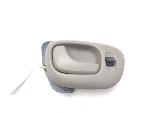 Portiergreep binnen links voor CHRYSLER VOYAGER IV (RG, RS) 2.5 CRD (141 hp) 30492527