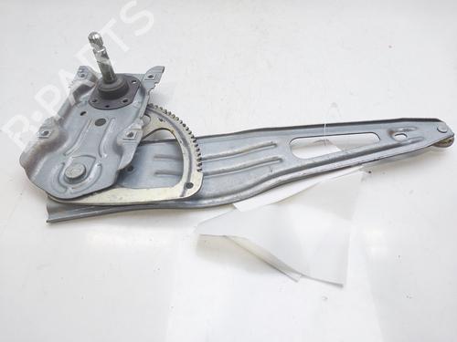 Fensterheber links hinten TOYOTA YARIS (_P9_) 1.3 VVT-i (SCP90_) (87 hp) 13218785