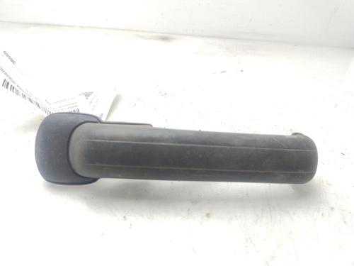 Used Front left exterior door handle MAHINDRA GOA [2010-2025]  28411810