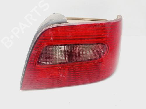 Højre baglygte CITROËN XSARA (N1) 2.0 HDi 90 (90 hp) 28110432