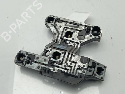 Portalamparas TOYOTA AVENSIS Saloon (_T25_) [2003-2009]  30588934