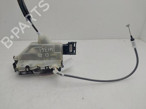 front-right-lock-peugeot-rifter-2018-33462142 main image