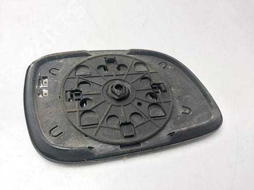 Left mirror glass CHRYSLER VOYAGER IV (RG, RS) 2.5 CRD | BP30831449C148