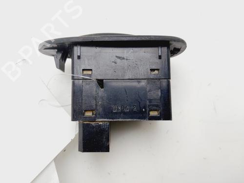 Right rear window switch KIA SHUMA I (FB) 1.5 i 16V (AFB242) | BP30695339I28