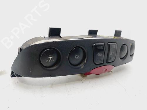 Bouton de warning FIAT PUNTO Hatchback Van (188_) 1.2 60 | BP29750618I22 