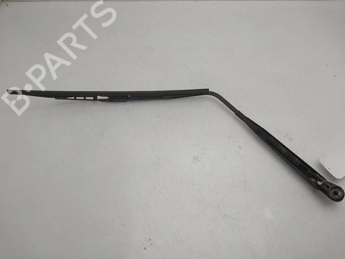 Used Rear windshield wiper arm Rear windshield wiper arm 38648330 38648330