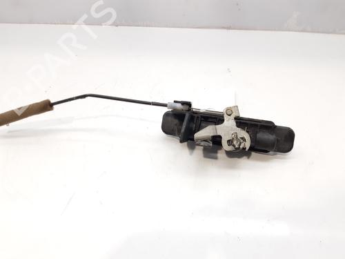 Used Tailgate handle MAZDA 3 Saloon (BK) 1.6 (BK12) (105 hp) 10921330