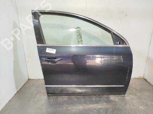 Used Right front door Right front door VW PASSAT B6 Variant (3C5) 2.0 TDI 16V (140 hp) 36429367 36429367