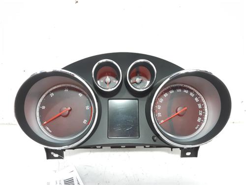 Used Instrument cluster OPEL INSIGNIA A (G09) 2.0 CDTI (68) (131 hp) 8889011