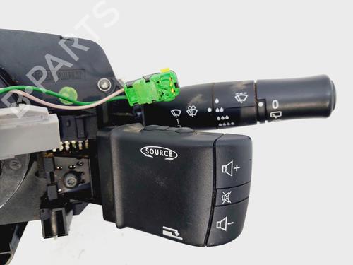 Steering wheel controls RENAULT MEGANE II (BM0/1_, CM0/1_) 1.6 16V (BM0C, CM0C) | BP30172491E15