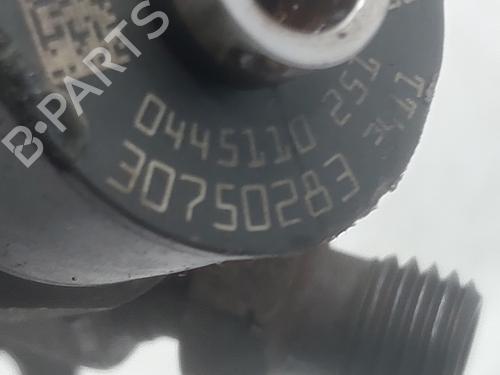 Injector VOLVO S60 I (384) D5 | BP37459635M100 - Image 4