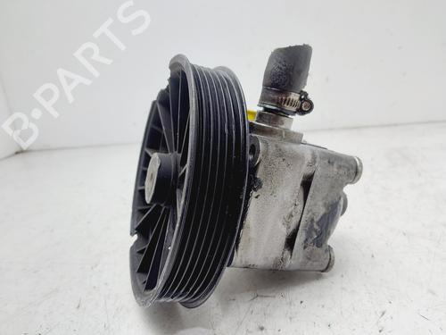 Used Steering pump VOLVO S60 I (384) D5 (163 hp) 28369178