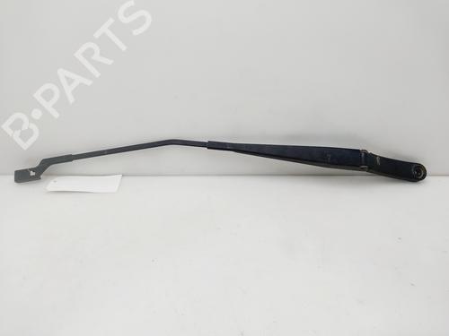 Used Front windshield wiper arm Front windshield wiper arm SKODA FABIA III (NJ3) 1.2 TSI (90 hp) 34343648 34343648