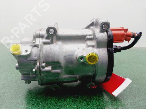 Used AC compressor TOYOTA YARIS CROSS (MXP_) [2020-2025]  27270023