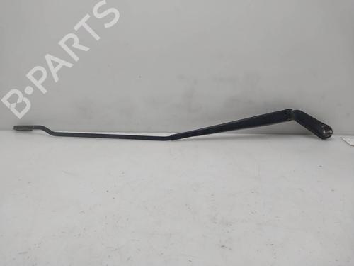 Used Front windshield wiper arm Front windshield wiper arm 39469243 39469243