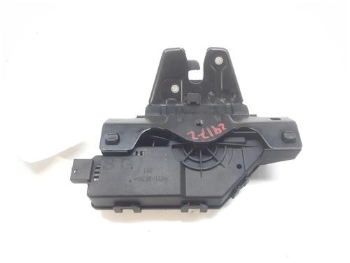 Used Tailgate lock Tailgate lock BMW 3 (E46) 318 i (118 hp) 10724639 10724639