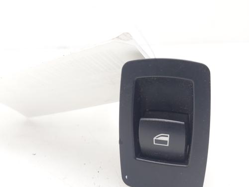 Used Right rear window switch BMW 1 (E87) 116 i (122 hp) 18079920