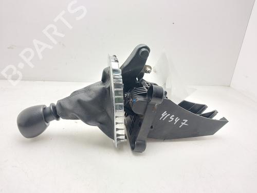Selector da caixa Selector da caixa CHEVROLET ORLANDO (J309) 2.0 D (131 hp) 36004584 36004584