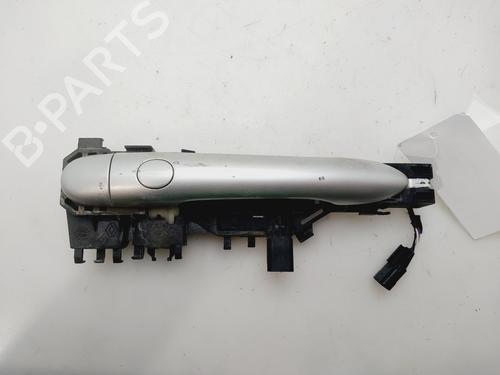 Used Front right exterior door handle RENAULT SCÉNIC II (JM0/1_) 1.9 dCi (JM0G, JM12, JM1G, JM2C) (120 hp) 32084606