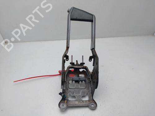 Used Hand brake Hand brake RENAULT MEGANE II Coupé-Cabriolet (EM0/1_) [2003-2010] 33952209 33952209