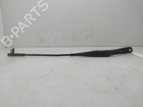 Used Front windshield wiper arm Front windshield wiper arm 38159170 38159170