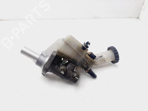 Used Brake master cylinder MITSUBISHI OUTLANDER III (GG_W, GF_W, ZJ, ZL, ZK) [2010-2025]  22555045