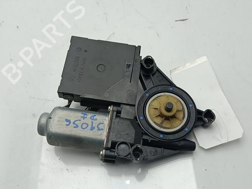 Moteur de lève-vitre avant gauche SKODA OCTAVIA II (1Z3) [2004-2013]  30863393