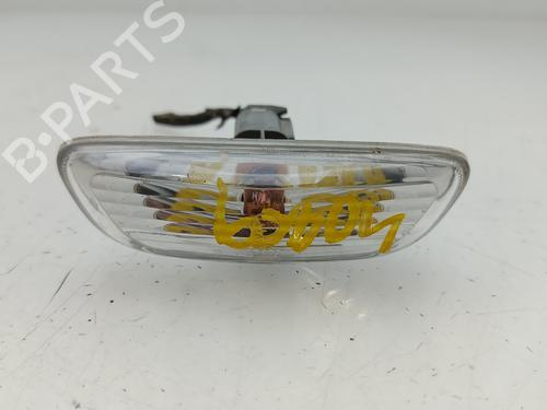 left-side-indicator-kia-carens-iv-2013-32251862 main image