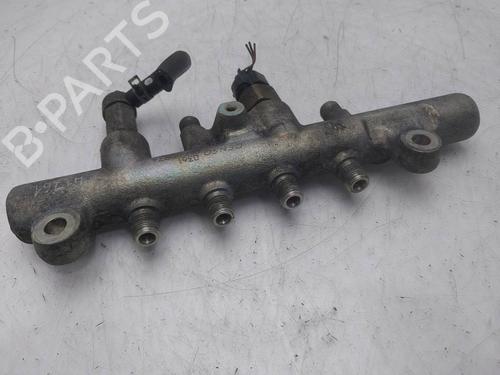 Used Injection rail Injection rail 38651470 38651470